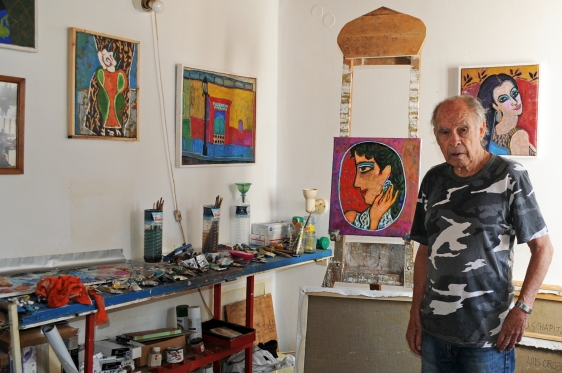Ο Luis στο εργαστήριό του, φωτογραφία: Βιβή Χανιώτη, 2012